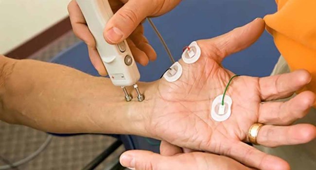 Electromyographic (EMG) Biofeedback Device